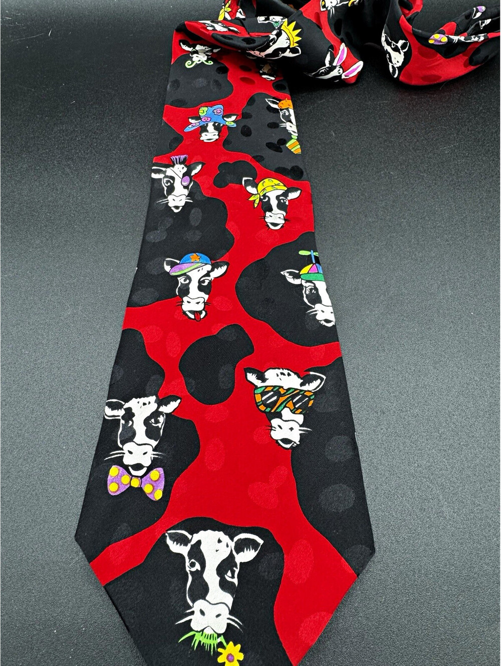 Vintage Rosetti Silk Cow Tie Novelty Farm Animal Red Black 56” x 3.75”